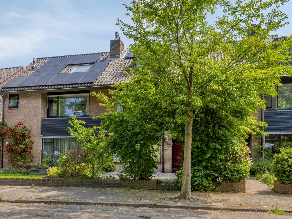 Van Houdringelaan 10, Oegstgeest