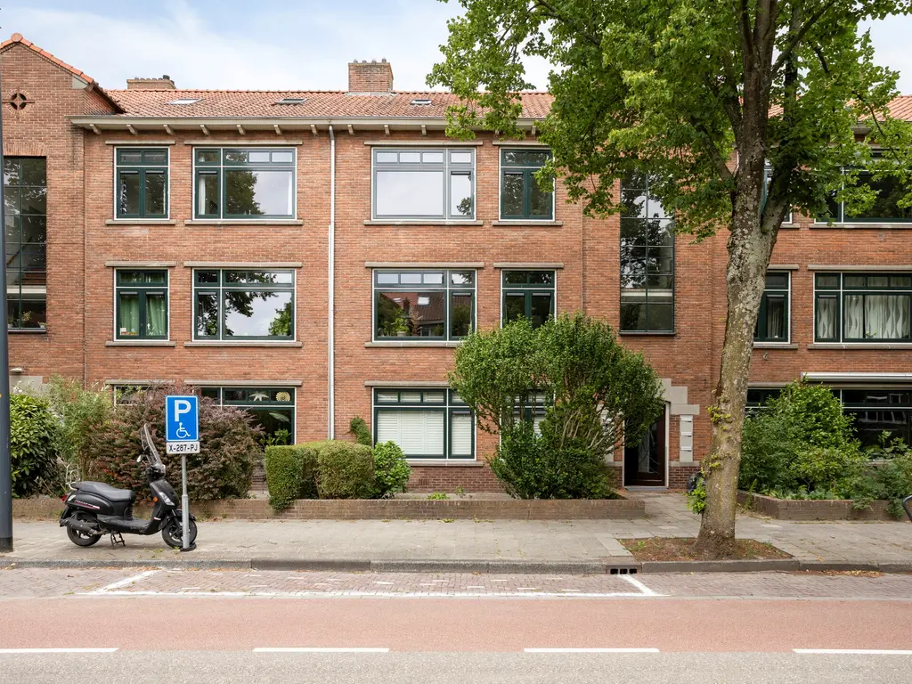 Burggravenlaan 81, Leiden