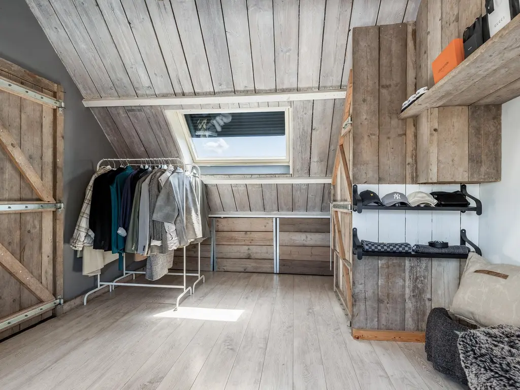 Schaatsbaan 136, BARENDRECHT