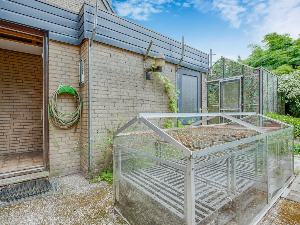 Hogeland 23, Leidschendam