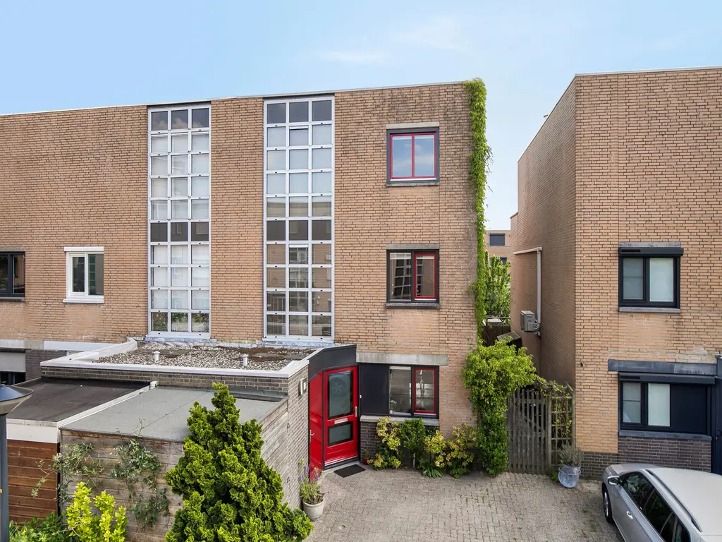 Ann Burtonstraat 13, Leiden