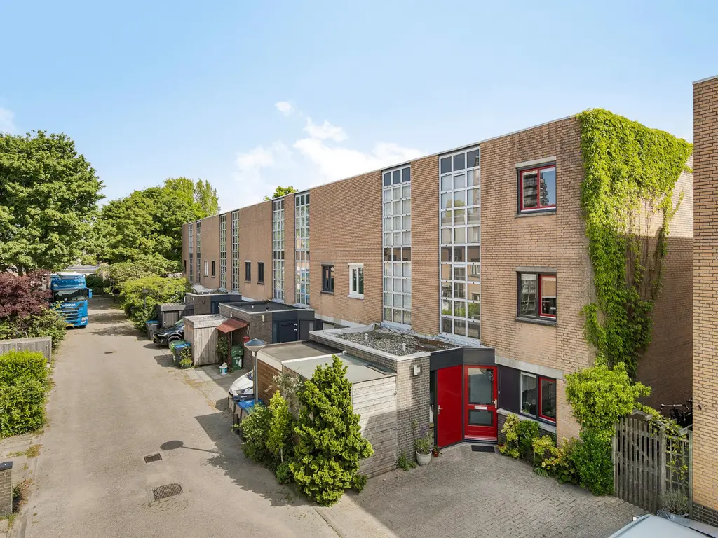 Ann Burtonstraat 13, Leiden