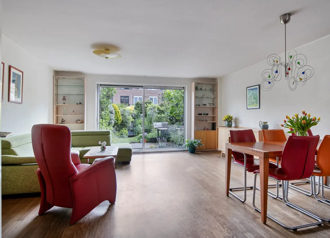 Ann Burtonstraat 13
