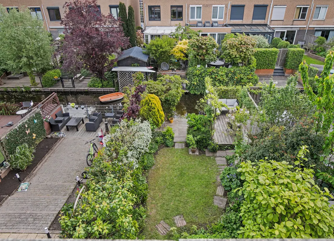 Ann Burtonstraat 13
