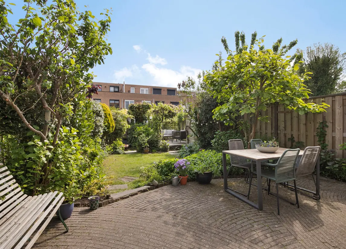 Ann Burtonstraat 13