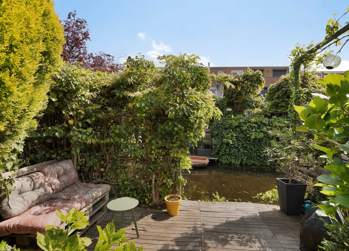 Ann Burtonstraat 13