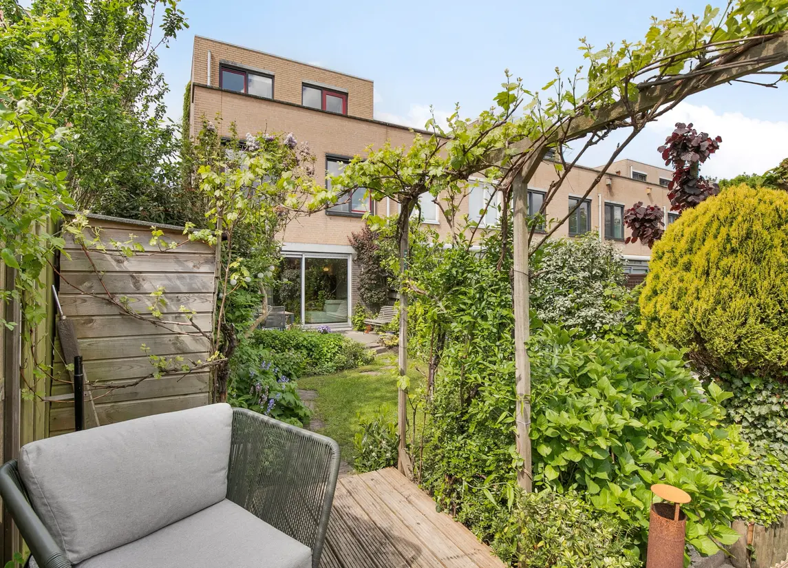 Ann Burtonstraat 13