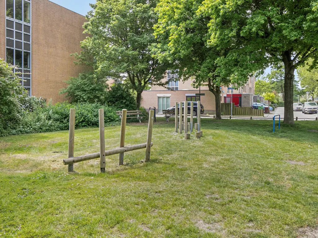 Ann Burtonstraat 13, Leiden