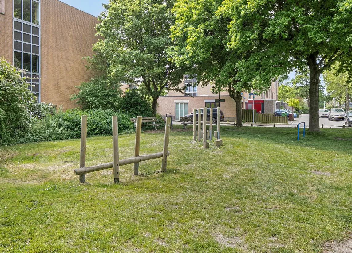 Ann Burtonstraat 13