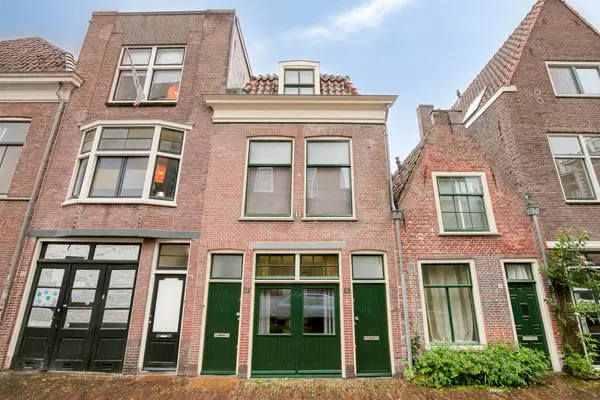 1e Binnenvestgracht 13