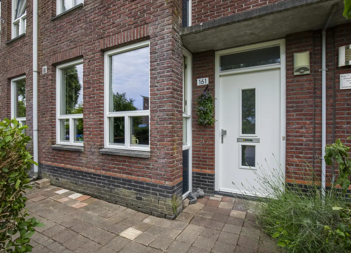 Vlindersingel 161