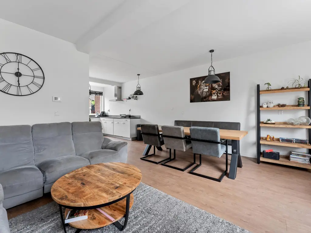 Esdoorndreef 88, VLAARDINGEN