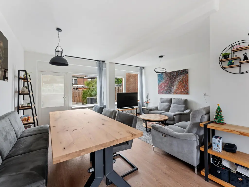 Esdoorndreef 88, VLAARDINGEN