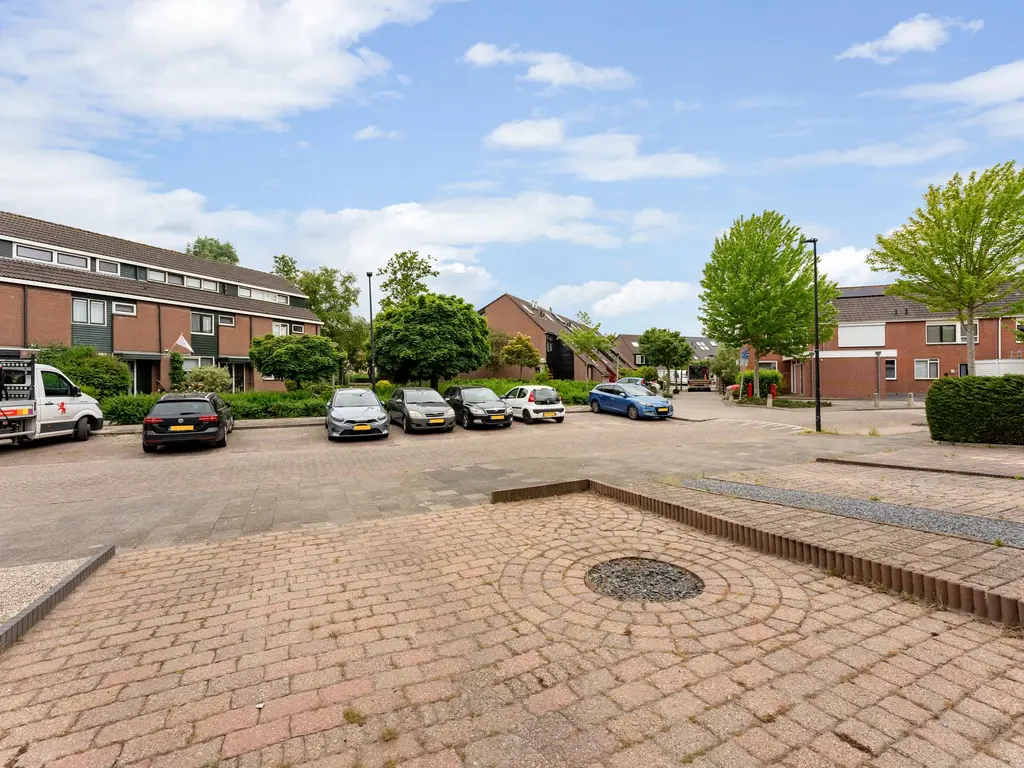 Esdoorndreef 88, VLAARDINGEN