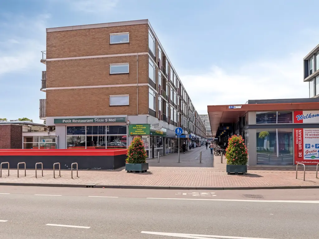 Vijf Meiplein 26, Leiden