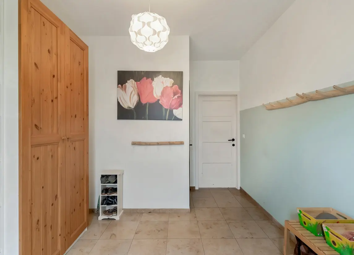 Steenweg op Ravels 183  