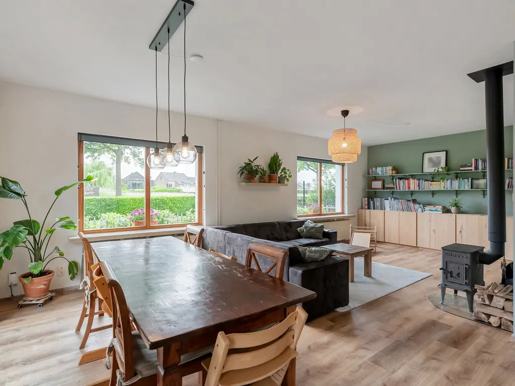 Steenweg op Ravels 183  , Oud-Turnhout