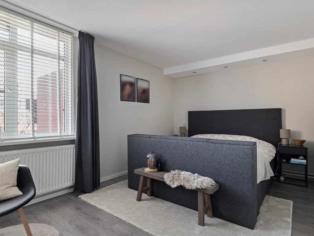 Eiberoord 10, Leiden