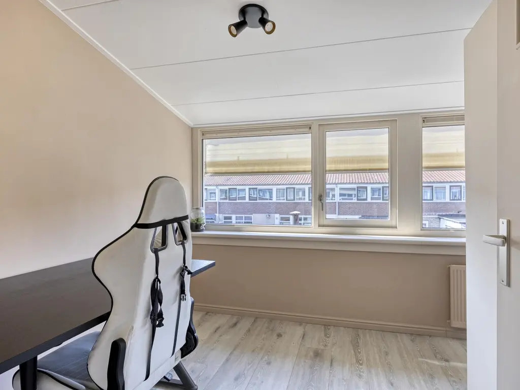 Westlandstraat 25, NAALDWIJK