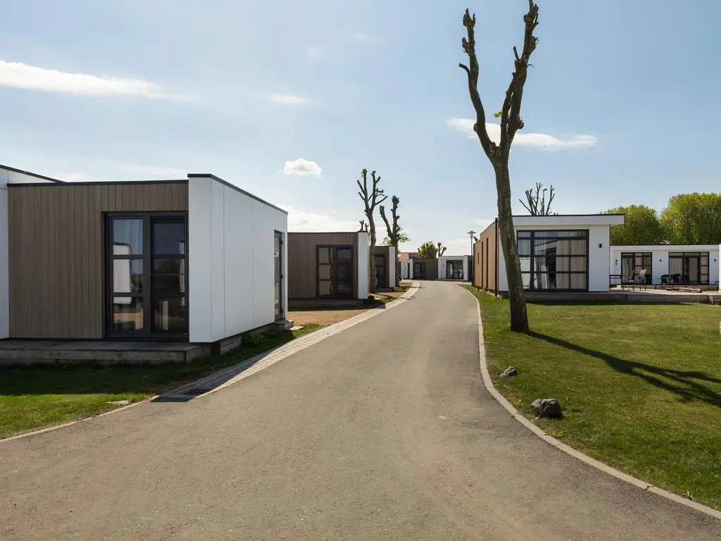 Rijnbandijk 36, MAURIK