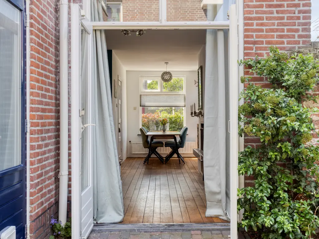 Atjehstraat 81, Leiden