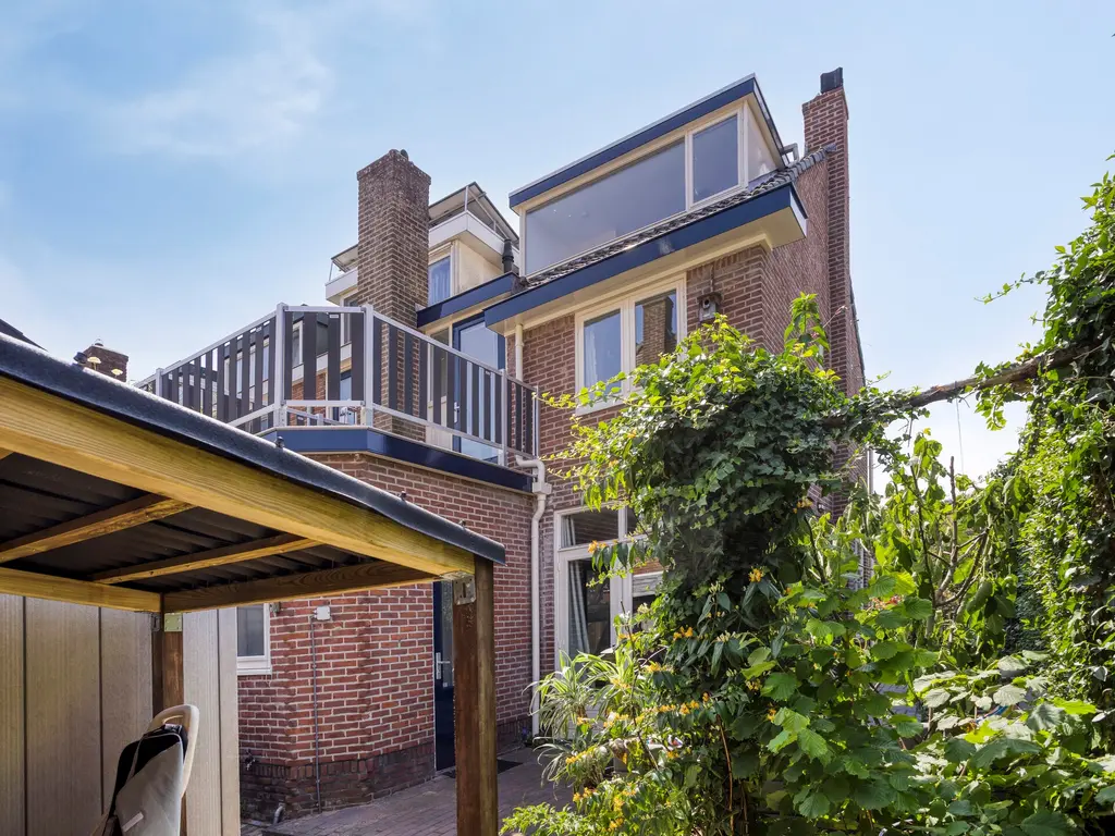 Atjehstraat 81, Leiden