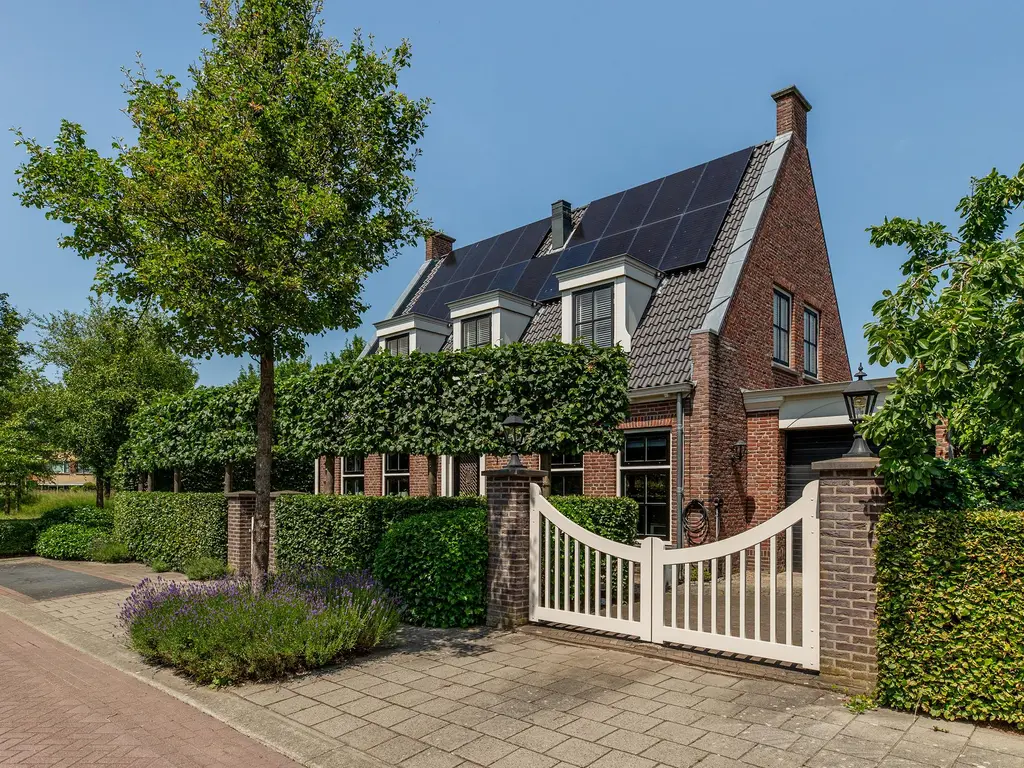 Bakkerspark 28, RHOON