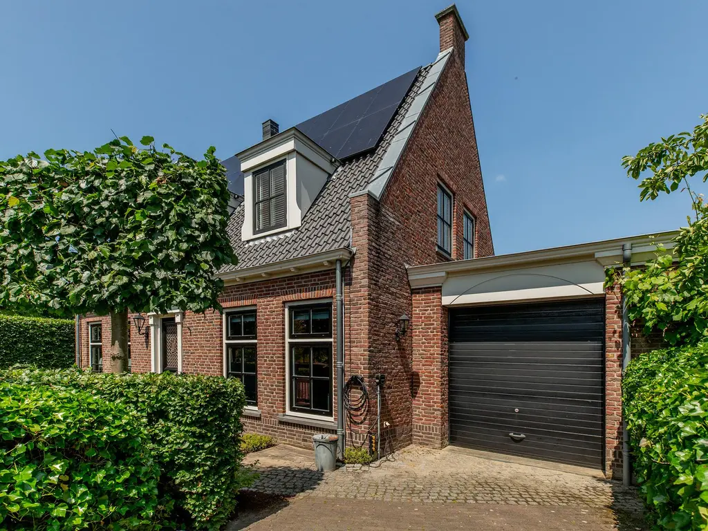 Bakkerspark 28, RHOON