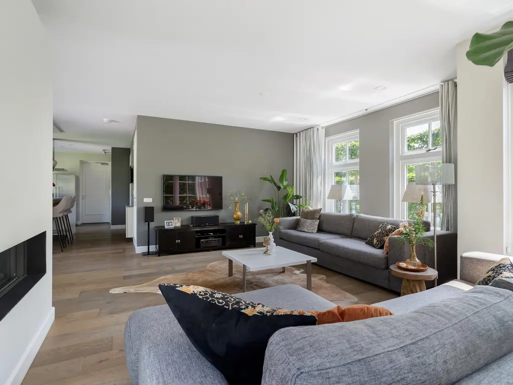 Bakkerspark 28, RHOON