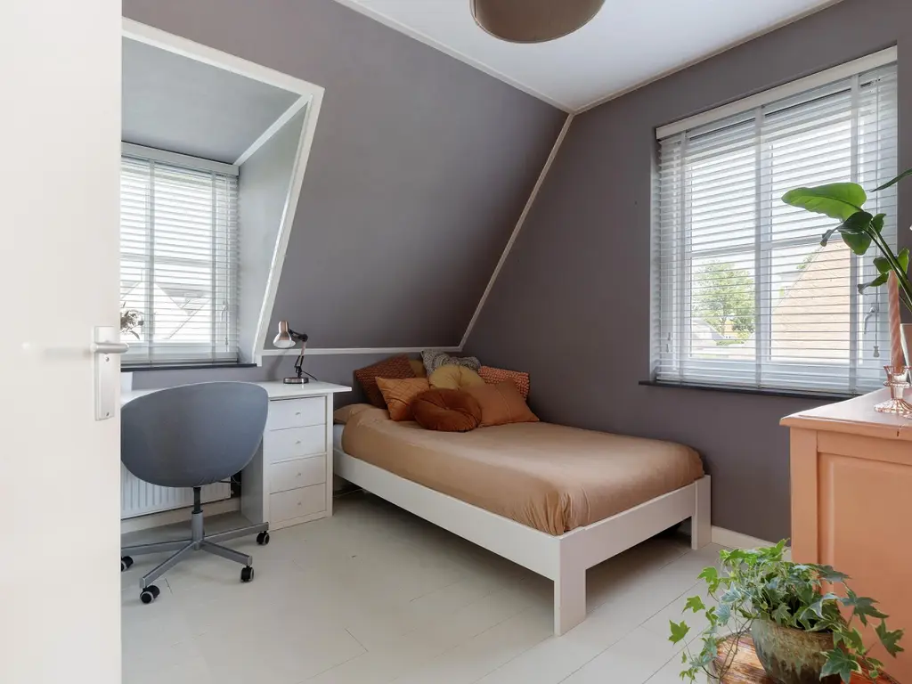 Bakkerspark 28, RHOON