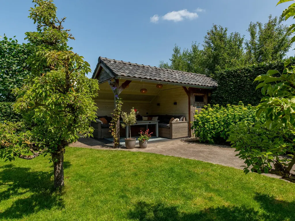 Bakkerspark 28, RHOON
