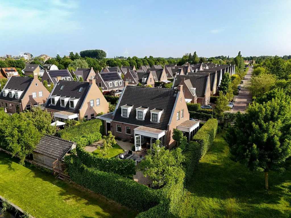 Bakkerspark 28, RHOON