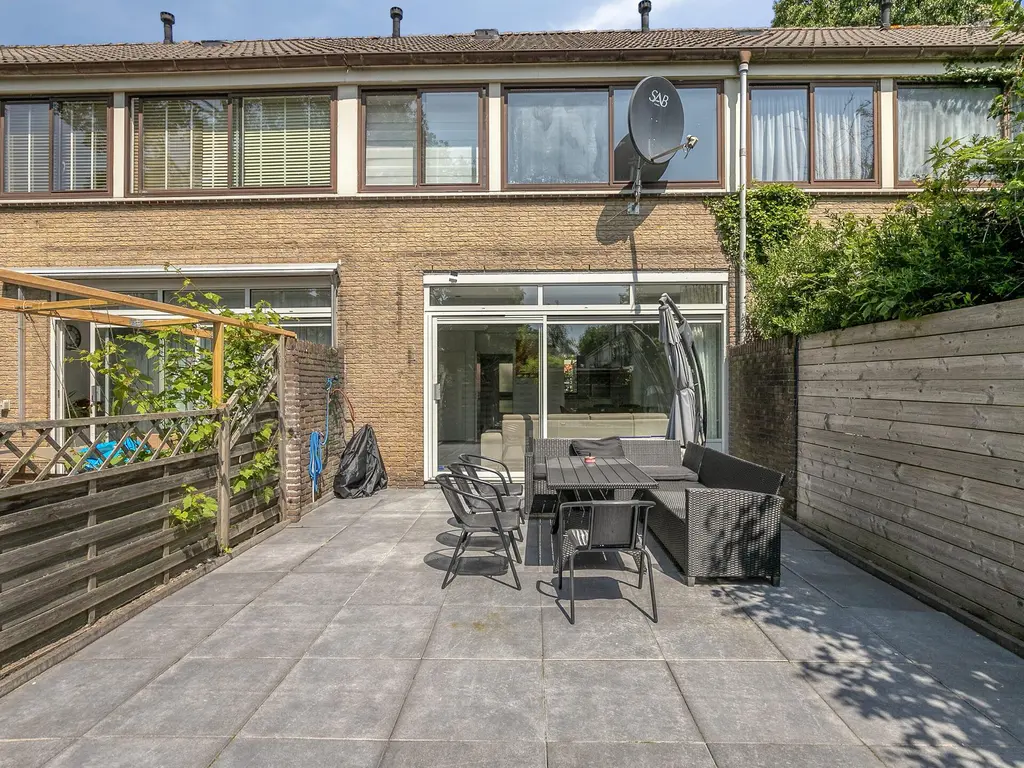 Hoekerstraat 10, ZAANDAM