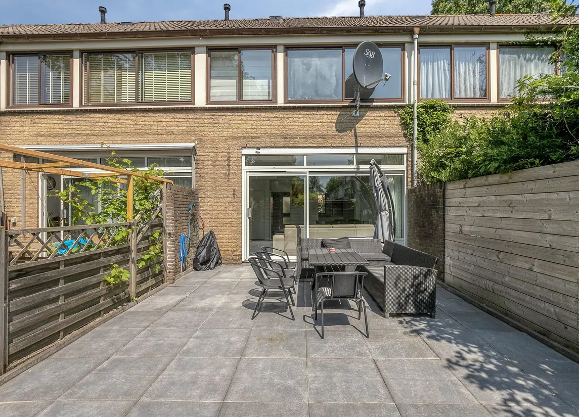 Hoekerstraat 10