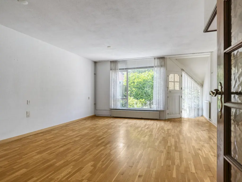 Nachtwaker 9, RHOON
