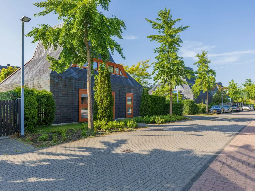 Voorgracht 17, VIJFHUIZEN