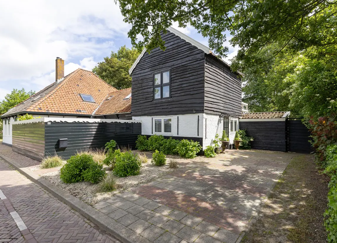 Zuiderweg 12