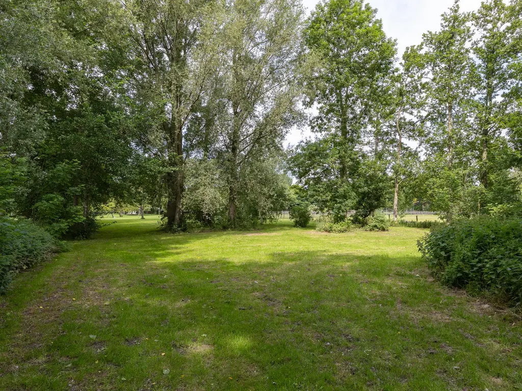 Zuiderweg 12, Opperdoes