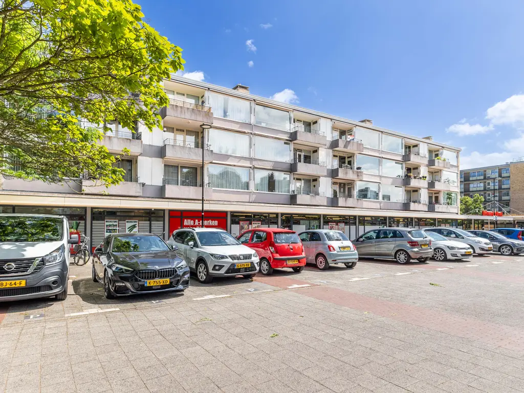 Burgemeester Sweenslaan 53, Leidschendam