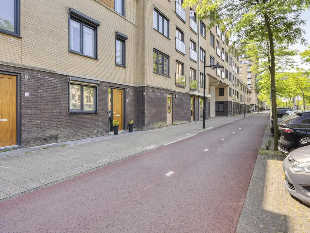 Avenue Carre 12, BARENDRECHT