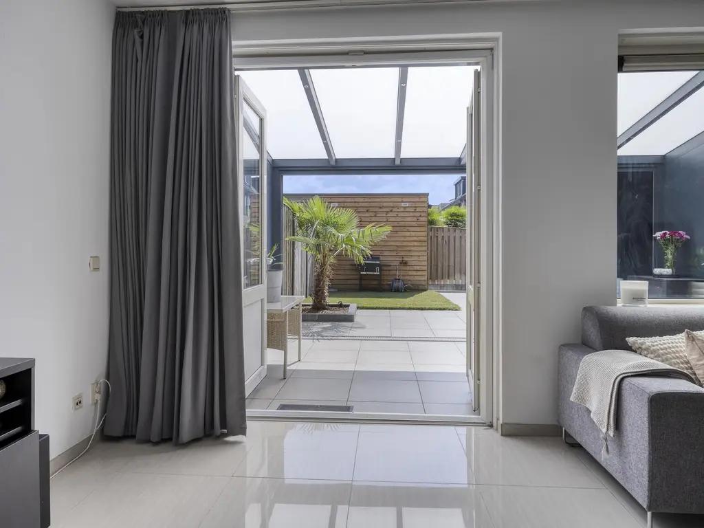 Avenue Carre 12, BARENDRECHT
