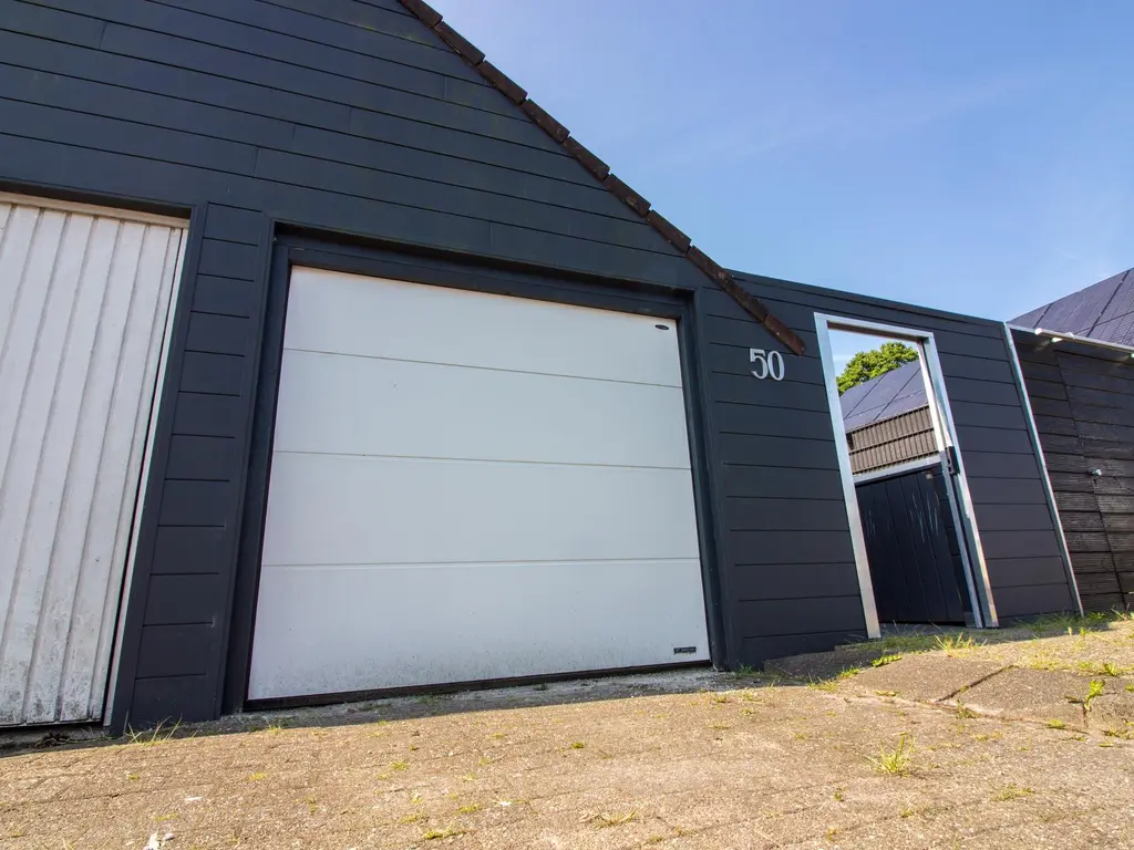 Duiker 50, GROOTEBROEK