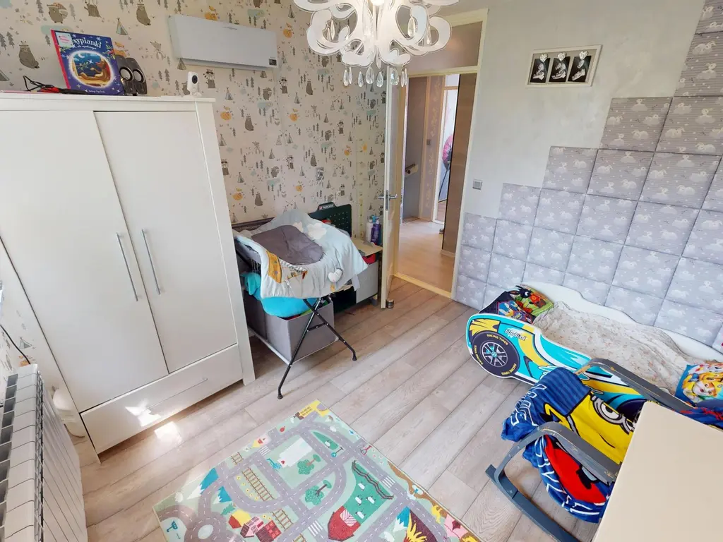 Duiker 50, GROOTEBROEK
