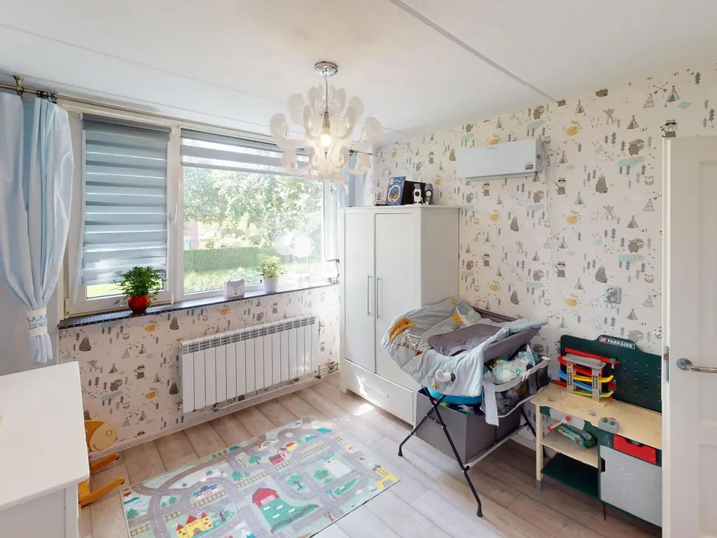 Duiker 50, GROOTEBROEK