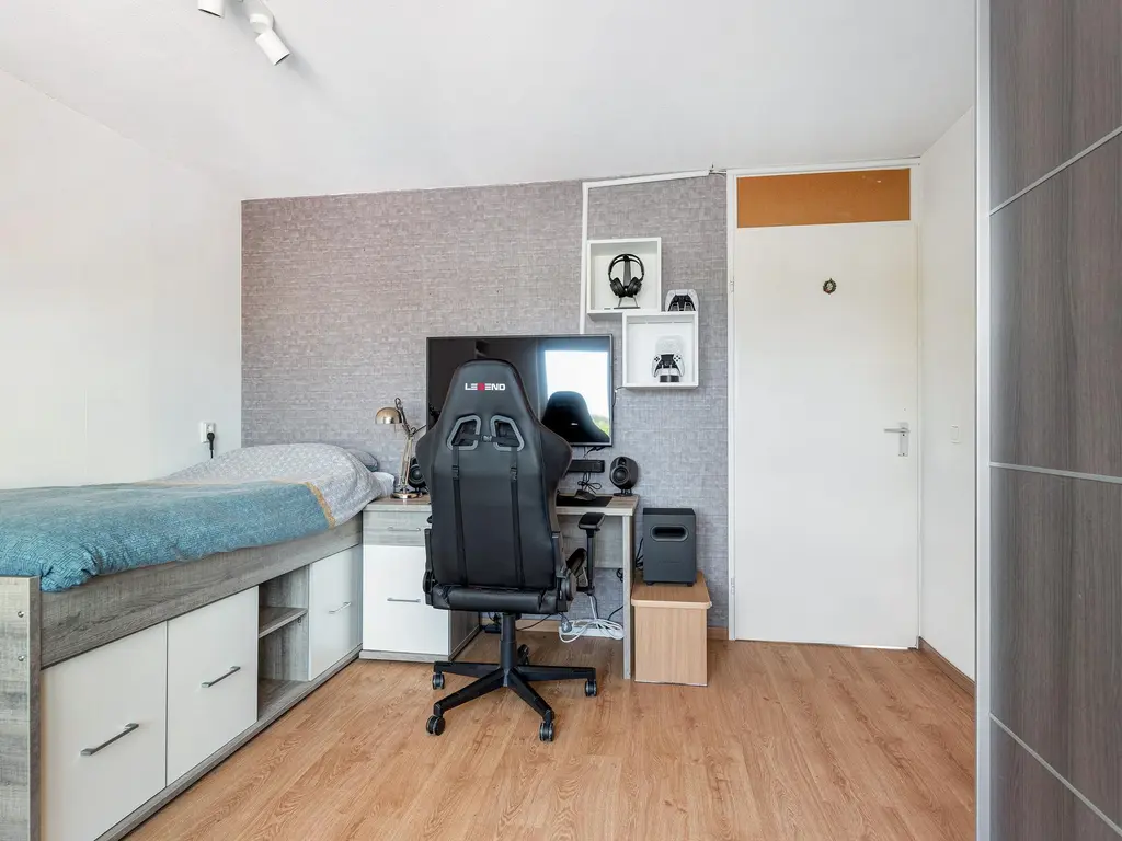 J. Bosmanstraat 30, 'S-GRAVENHAGE