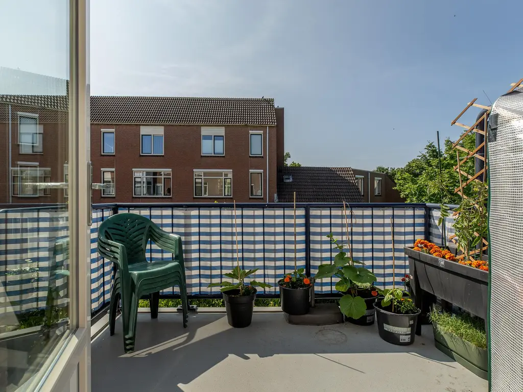 J. Bosmanstraat 30, 'S-GRAVENHAGE