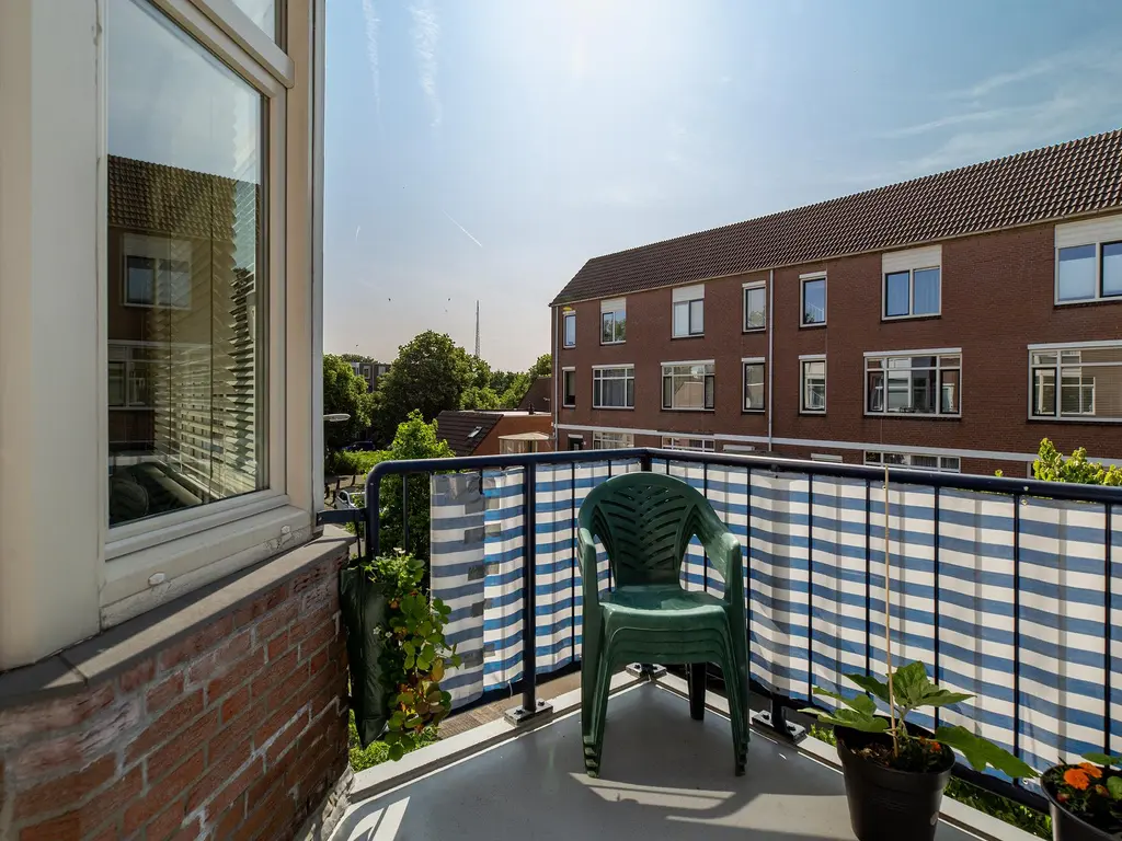 J. Bosmanstraat 30, 'S-GRAVENHAGE