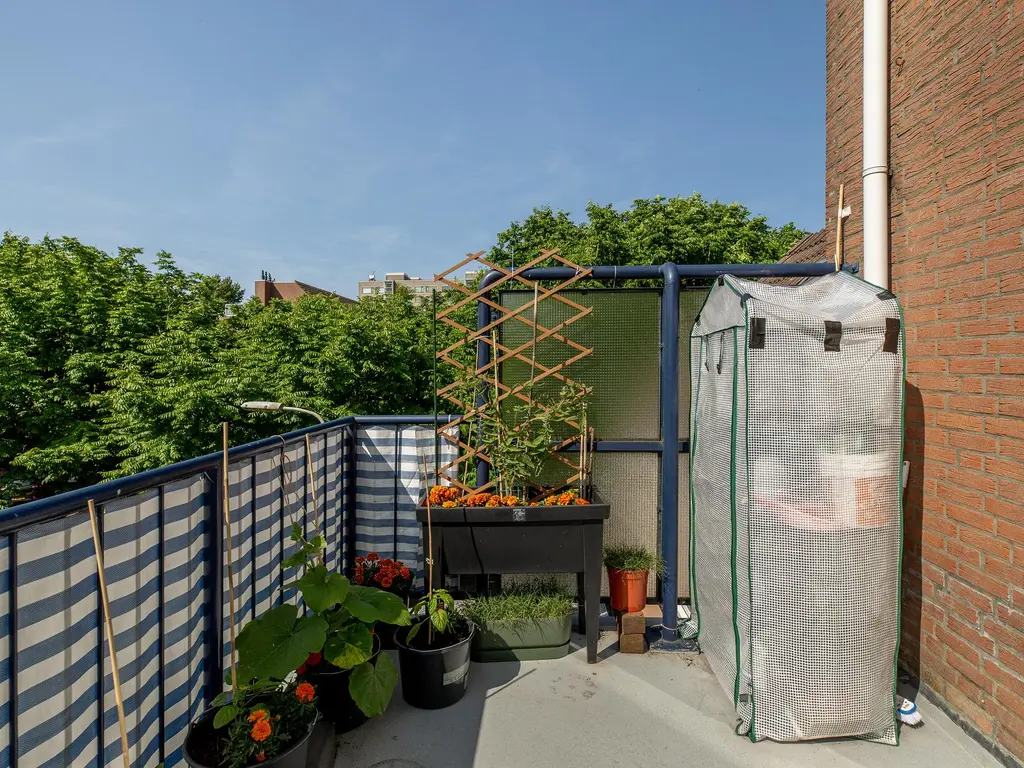 J. Bosmanstraat 30, 'S-GRAVENHAGE