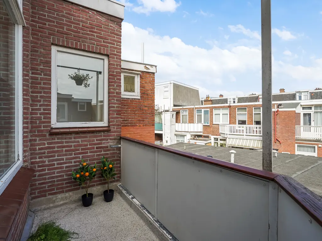 Westduinweg 85, Den Haag