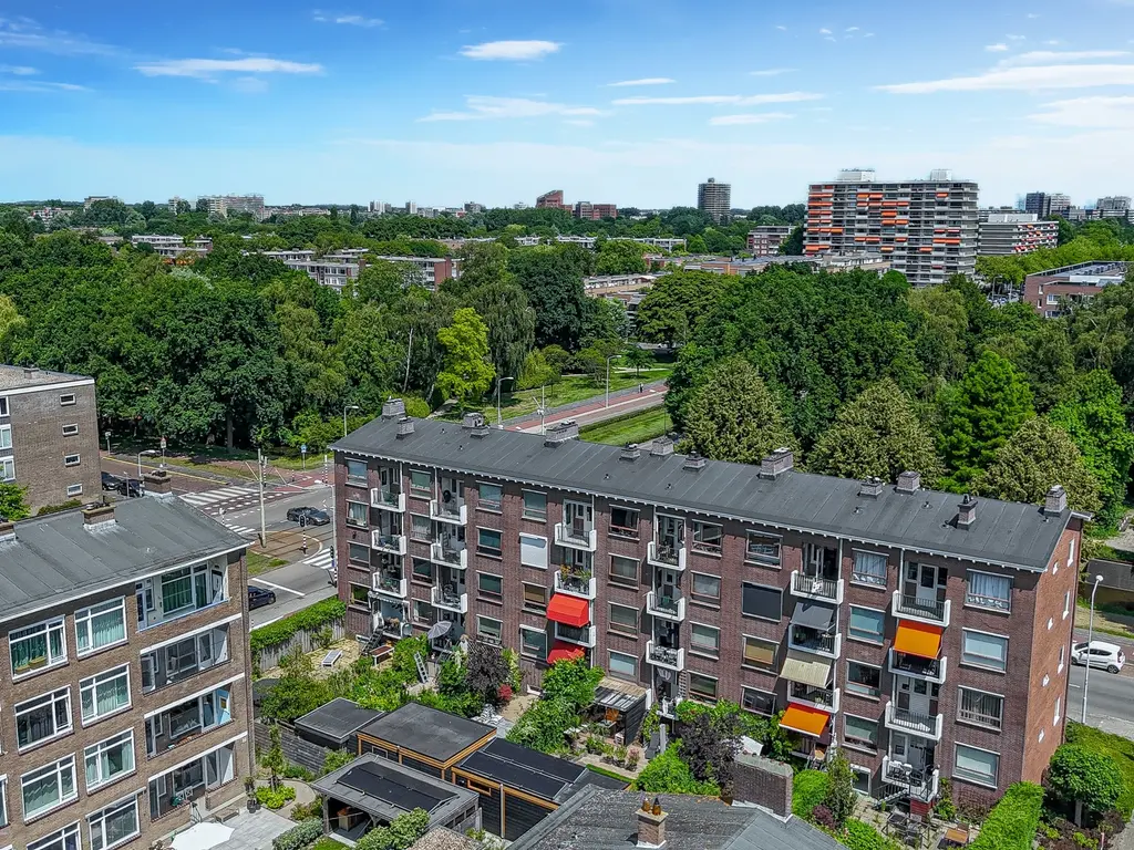 Spinozalaan 97, Voorburg